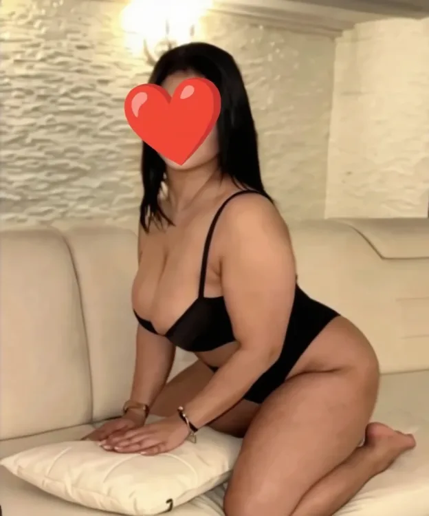 Escortă Craiova — Andreea