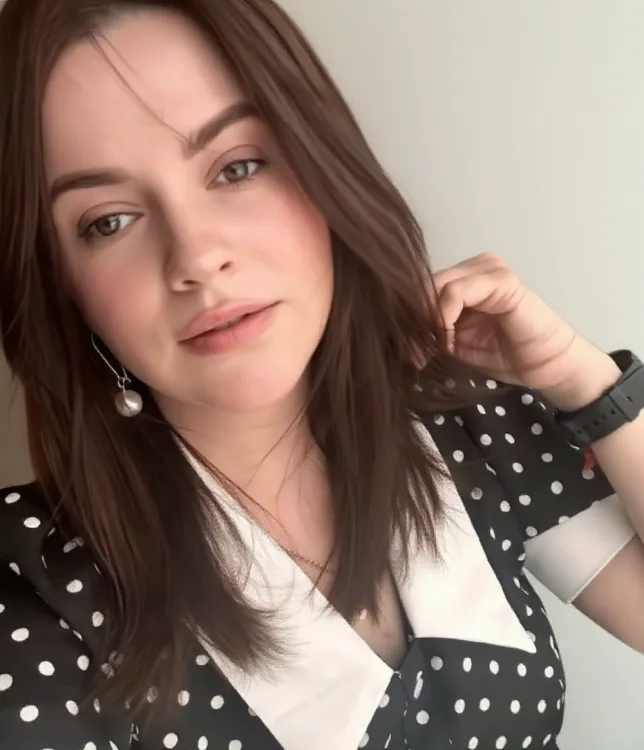 Escortă Cluj-Napoca — Profil