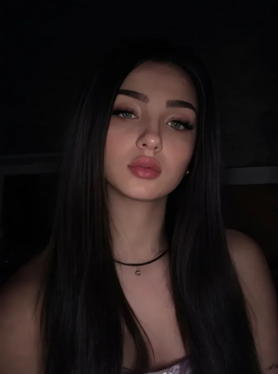Escortă Cluj-Napoca — Profil