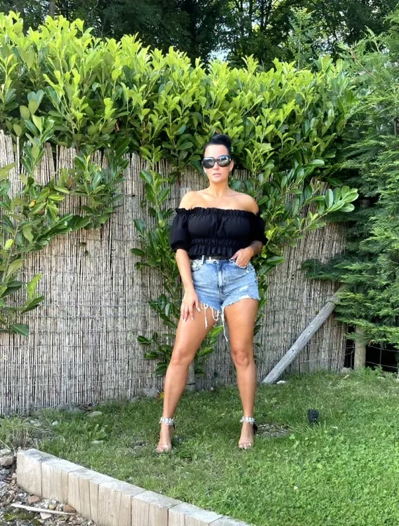 Escortă Cluj-Napoca — Profil
