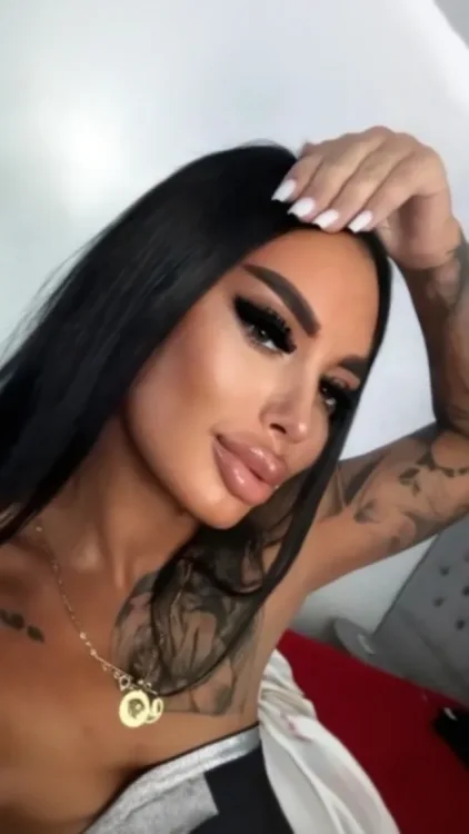 Escortă Calarasi — Amyra