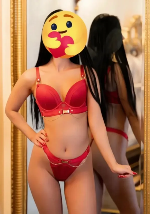 Escortă Buzău — Corina