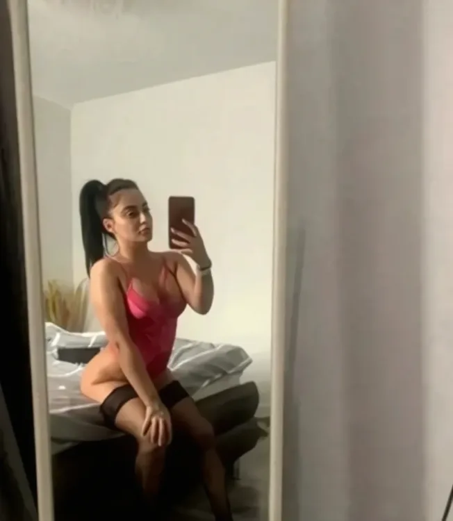 Escortă Buzău — Profil