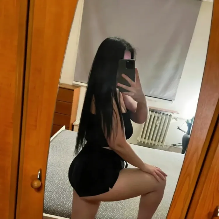 Escortă Sector 6 — Profil