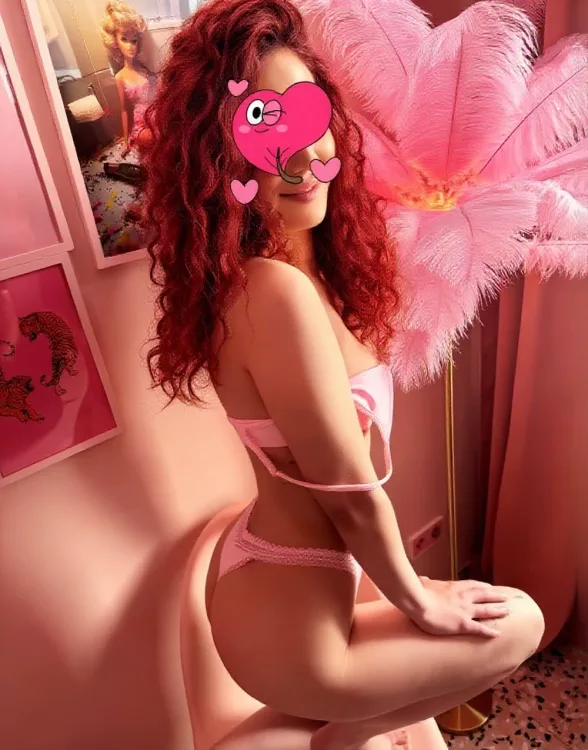 Escortă Sector 6 — Eliza