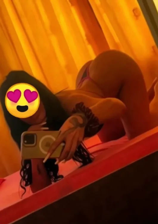 Escortă Sector 4 — Denisa