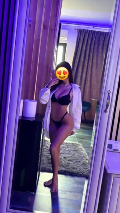 Escortă Sector 3 — Profil
