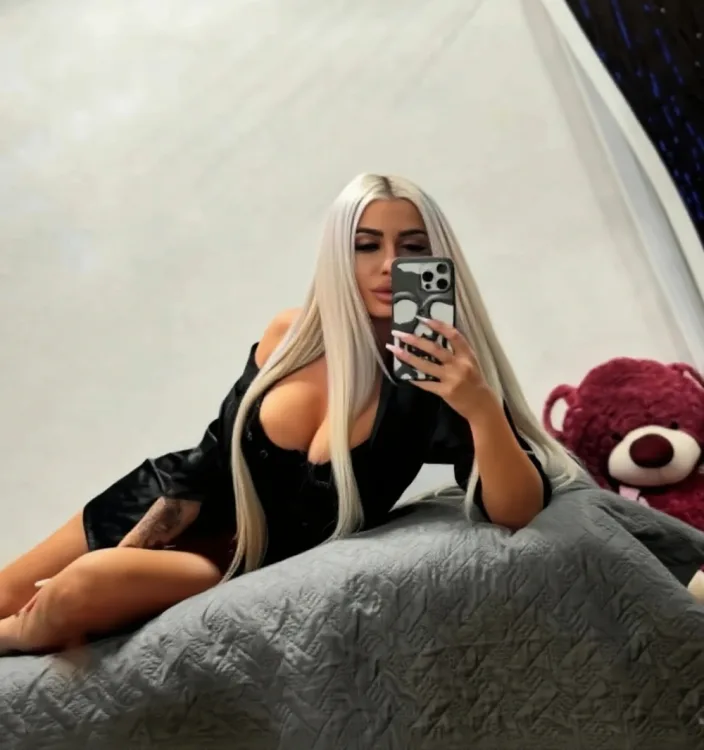 Escortă Sector 3 — Ramona