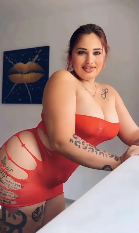 Escortă Sector 6 — Profil