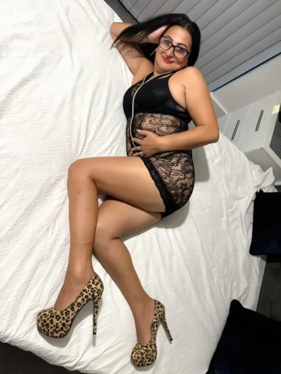 Escortă Jimbolia — Profil
