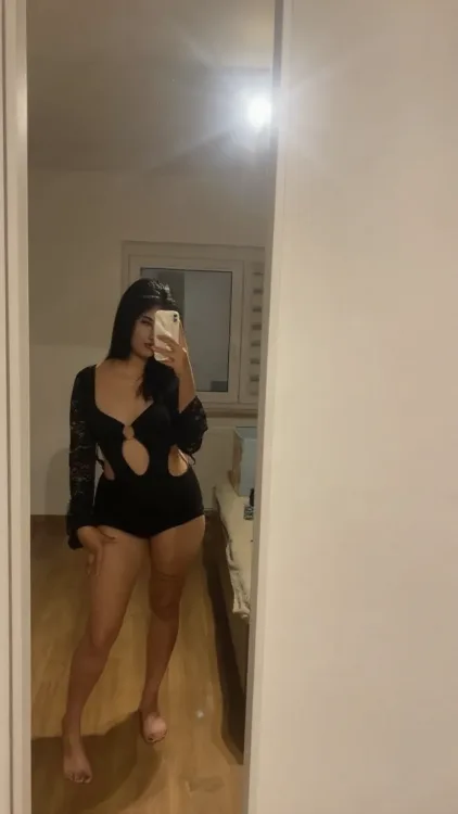 Escortă Satu Mare — Profil
