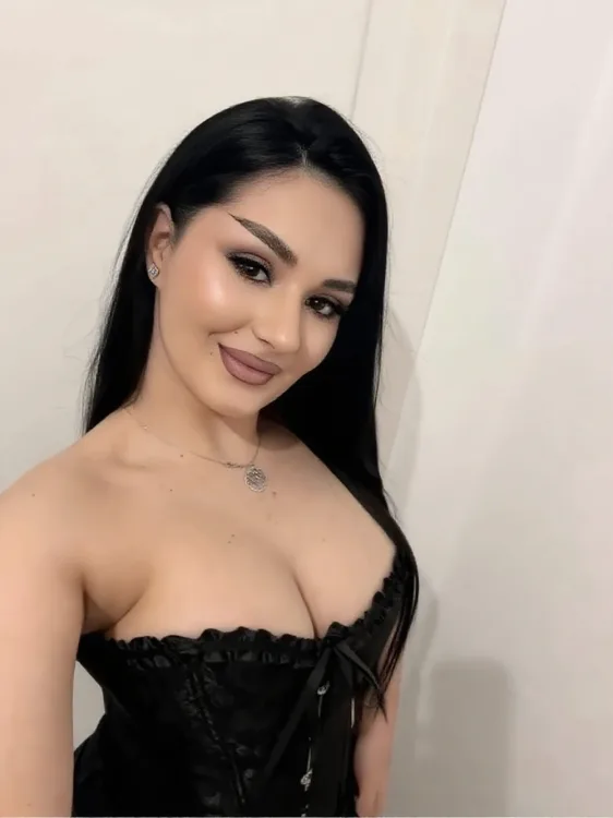 Escortă Iași — Profil