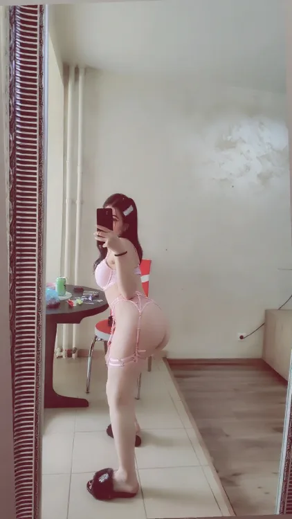 Escortă Craiova — Leyla