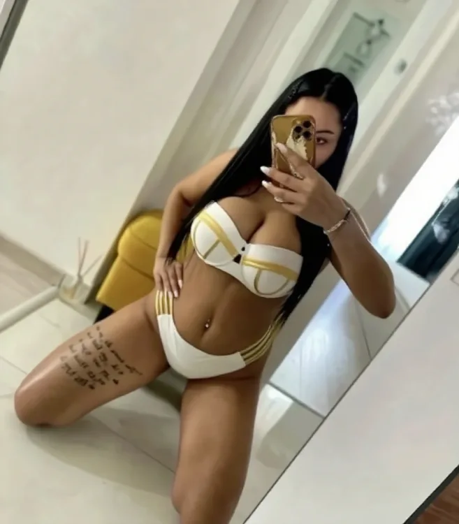 Escortă Sector 6 — Profil
