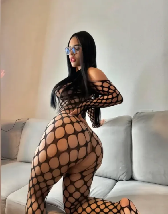 Escortă Sector 3 — Carla