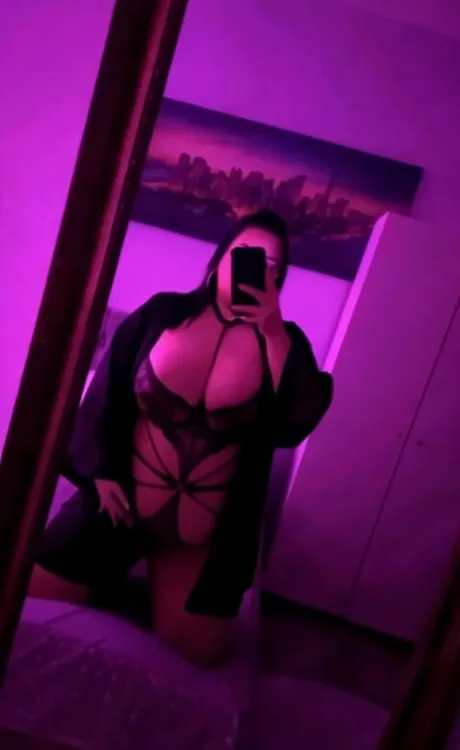 Escortă Sector 3 — Alexandra