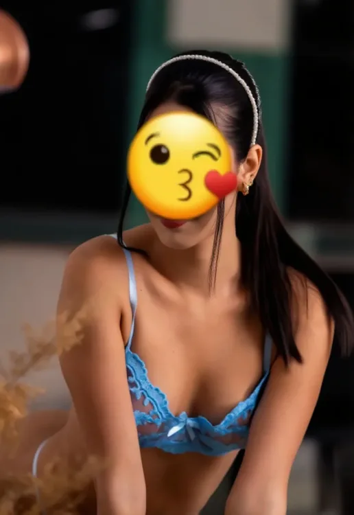 Escortă Sector 3 — Sara