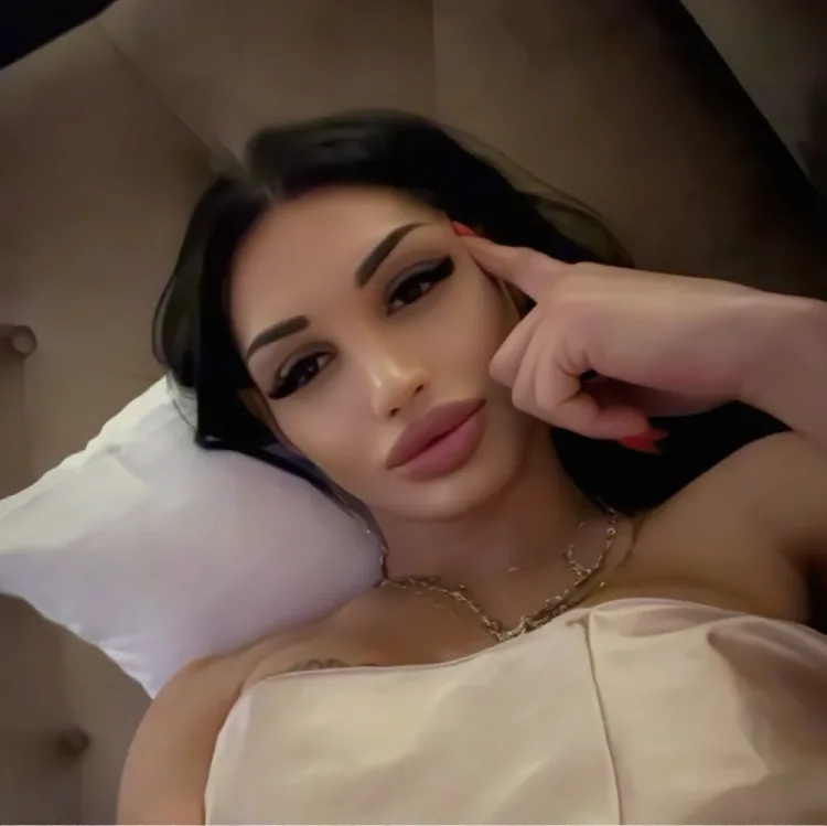 Escortă Sector 3 — Profil