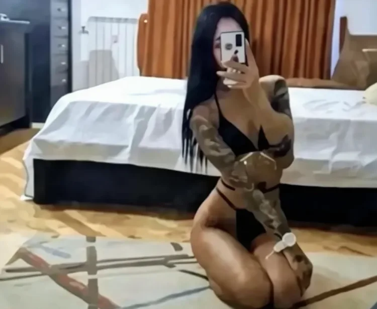Escortă Sector 1 — Giulia