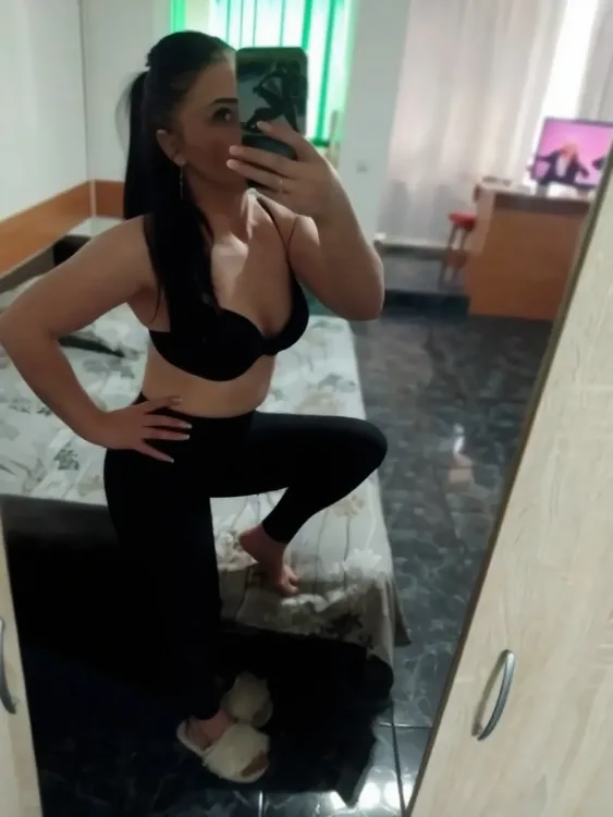 Escortă Sector 3 — Ana