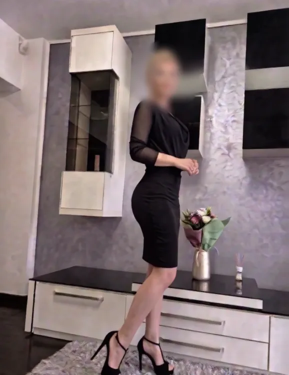 Escortă Sector 3 — Profil