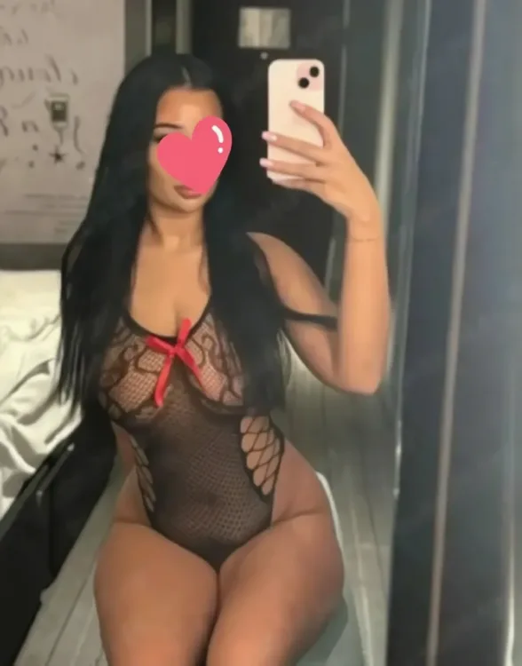 Escortă Sector 6 — Profil