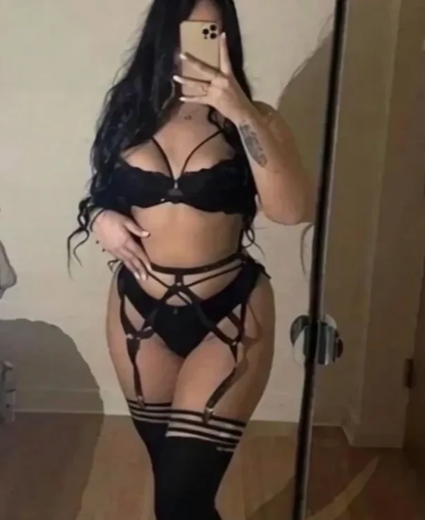 Escortă Sector 6 — Profil
