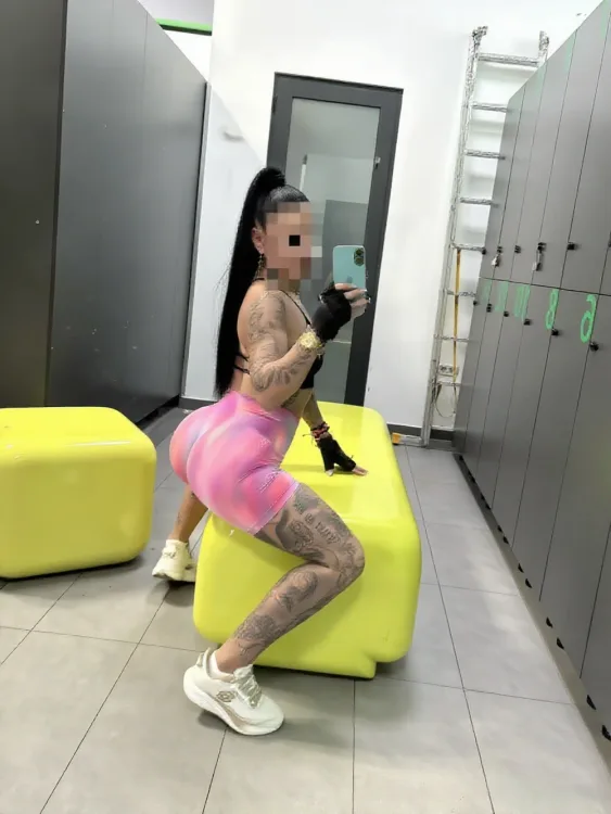 Escortă Sector 3 — Denisa