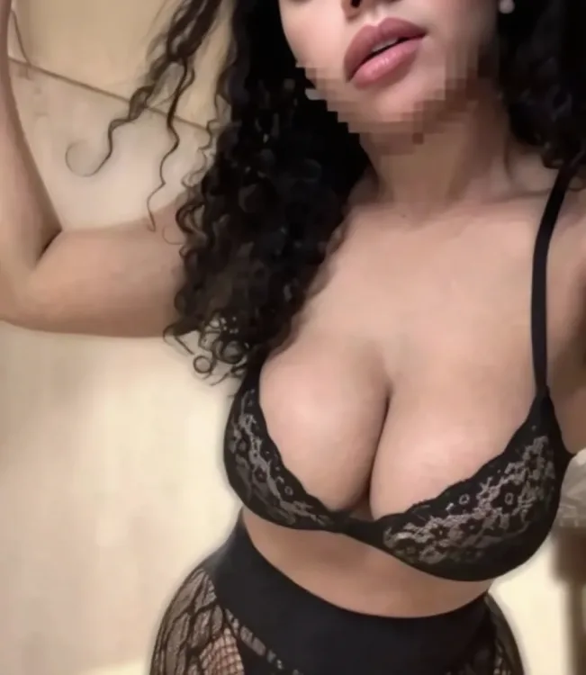 Escortă Sector 2 — Ramona