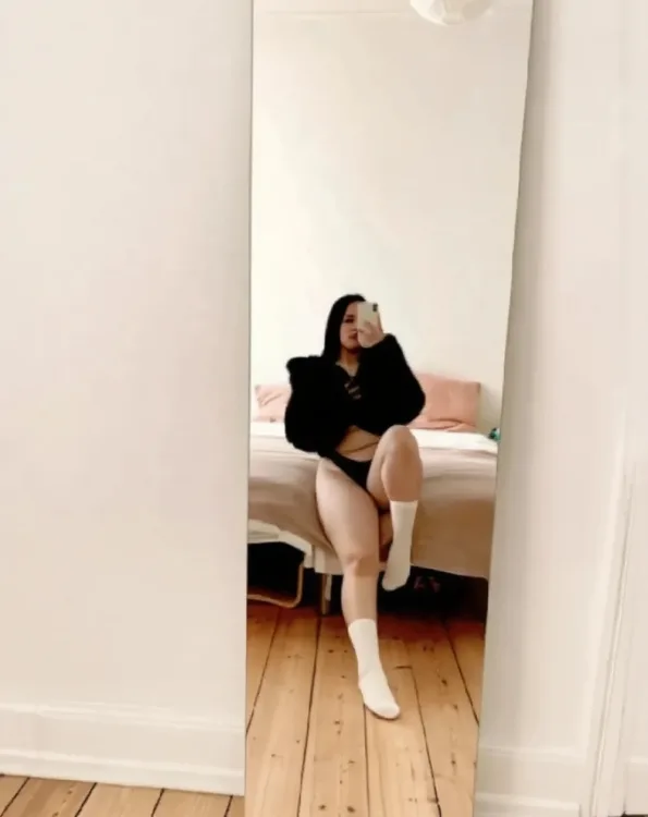 Escortă Sector 2 — Profil