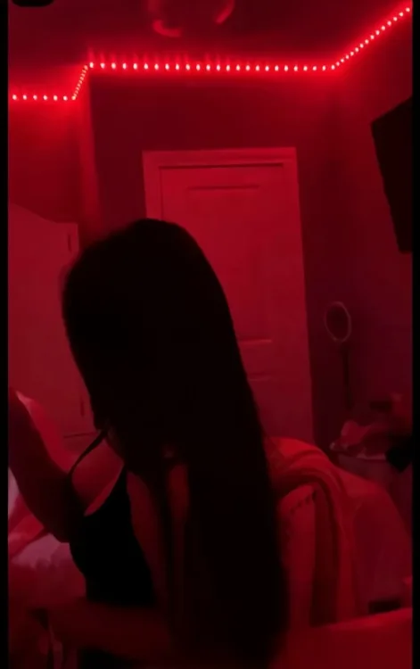 Escortă Brăila — Nikol