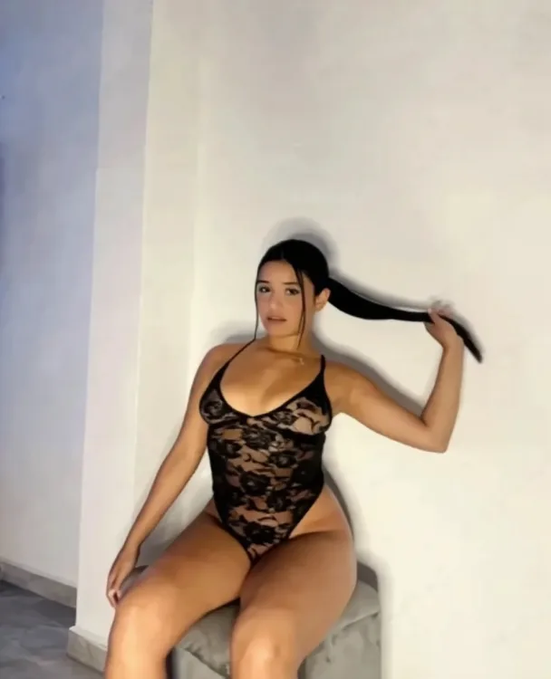 Escortă Brăila — Ana