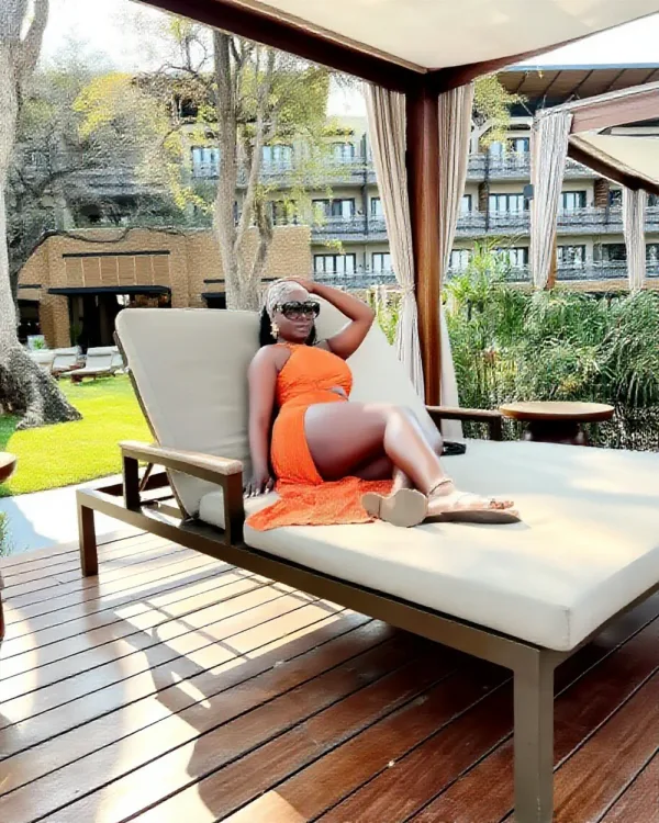 Escortă Brașov — Profil