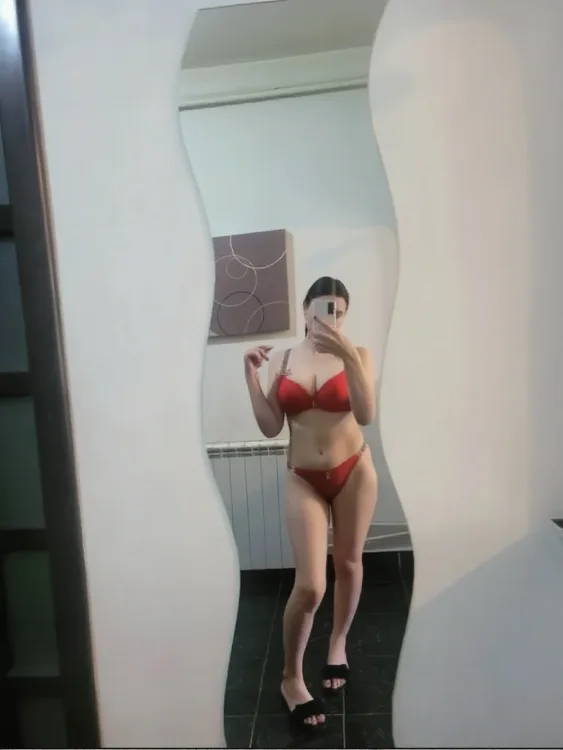 Escortă Botoșani — Profil