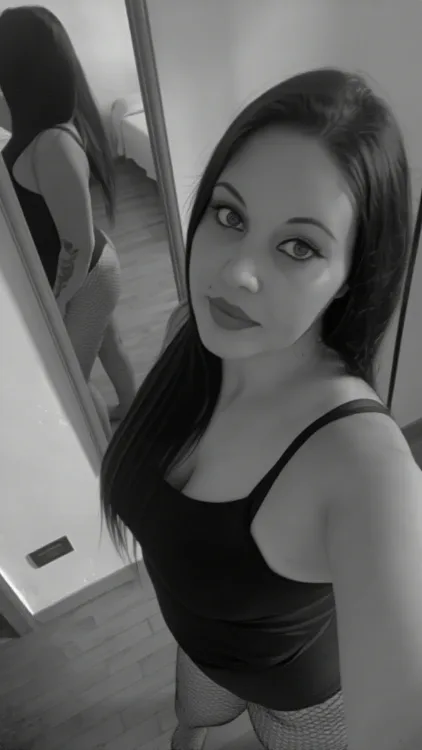 Escortă Botoșani — Roxana