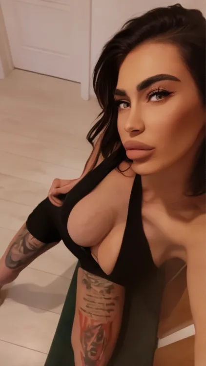 Escortă Oradea — Stefania