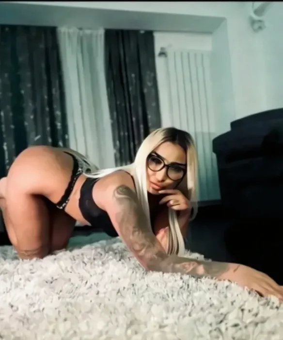 Escortă Oradea — Rebeka