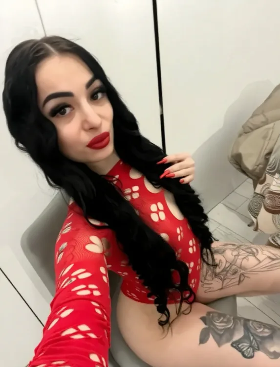 Escortă Oradea — Profil