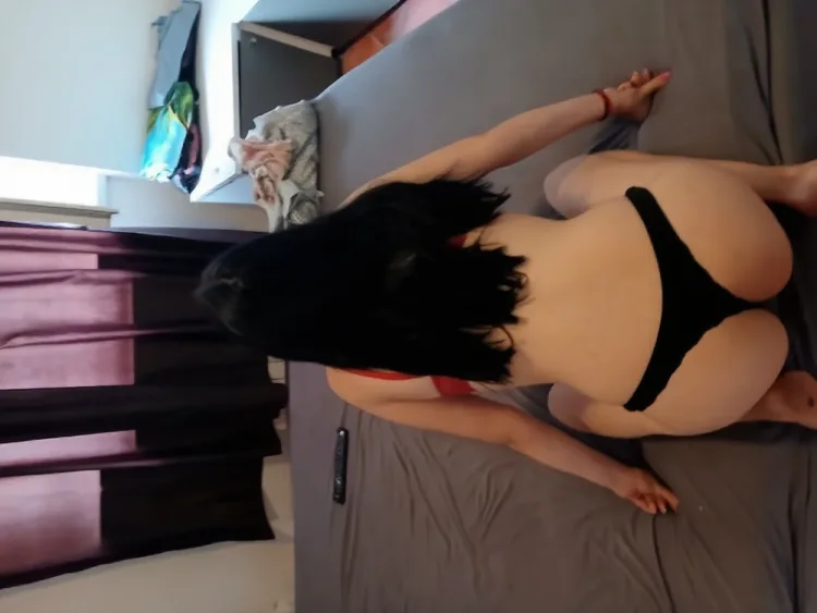Escortă Oradea — Profil