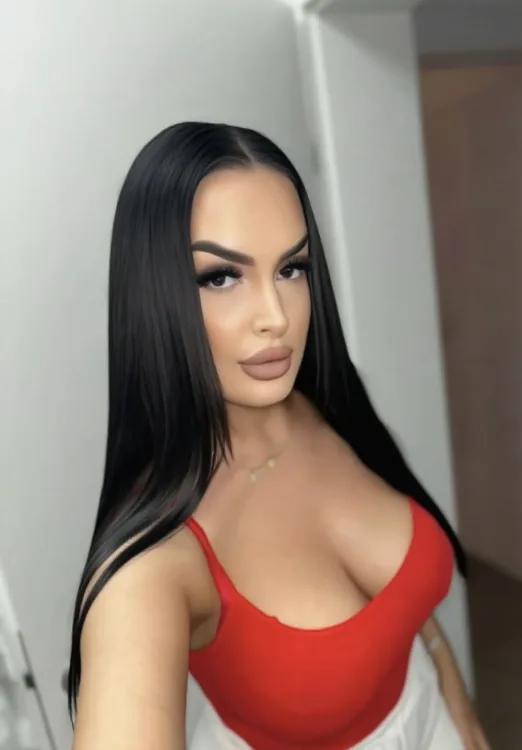 Escortă Bacău — Profil