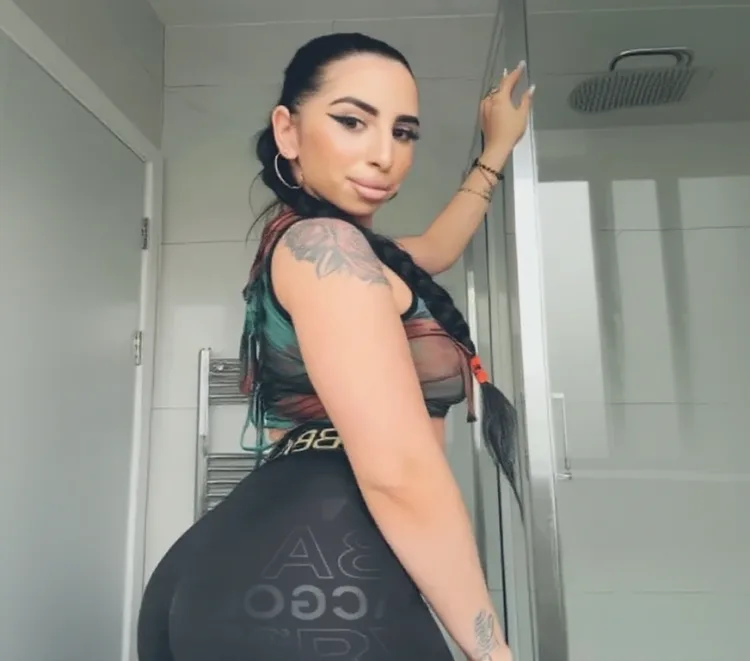 Escortă Bacău — Yasmina