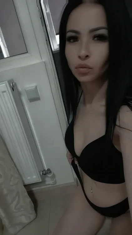 Escortă Bacău — Profil