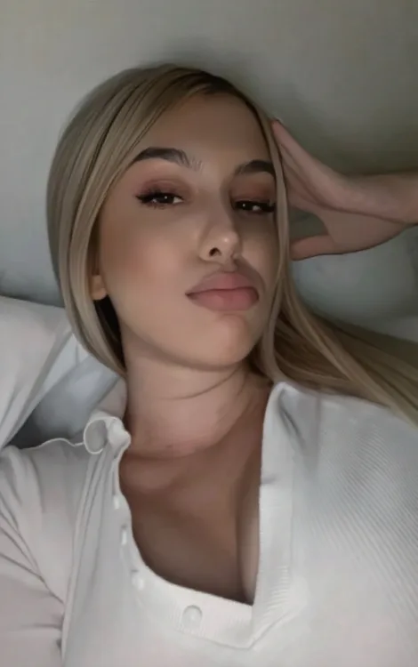 Escortă Bacău — Profil