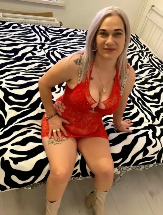 Escortă Pitești — Profil