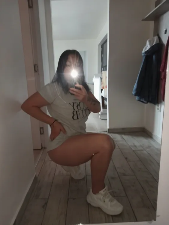 Escortă Mioveni — Andreea