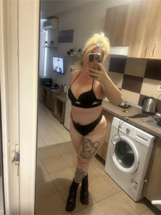 Escortă Arad — Ioana