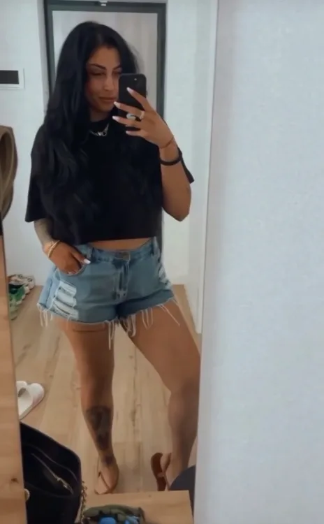 Escortă Arad — Profil