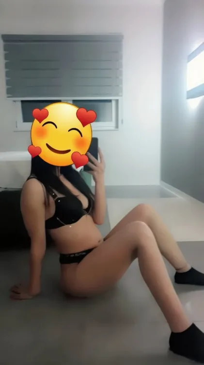 Escortă Arad — Alexia