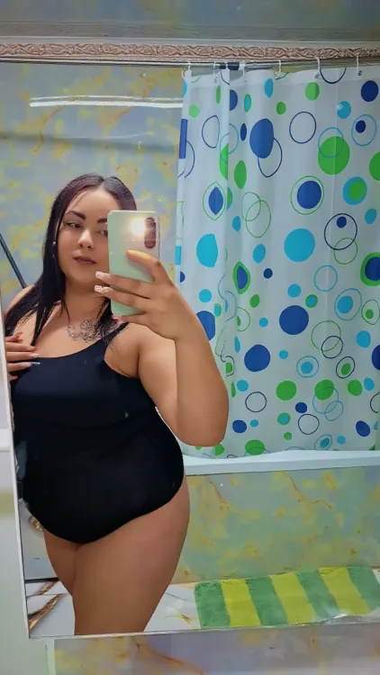 Escortă Arad — Maria