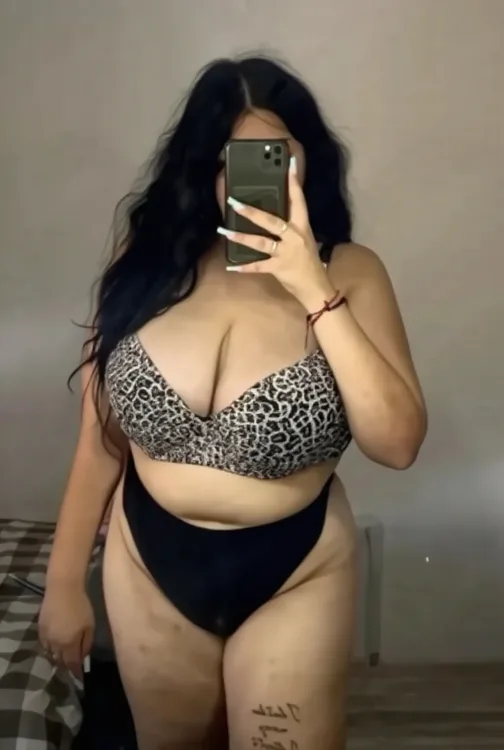 Escortă Arad — Profil
